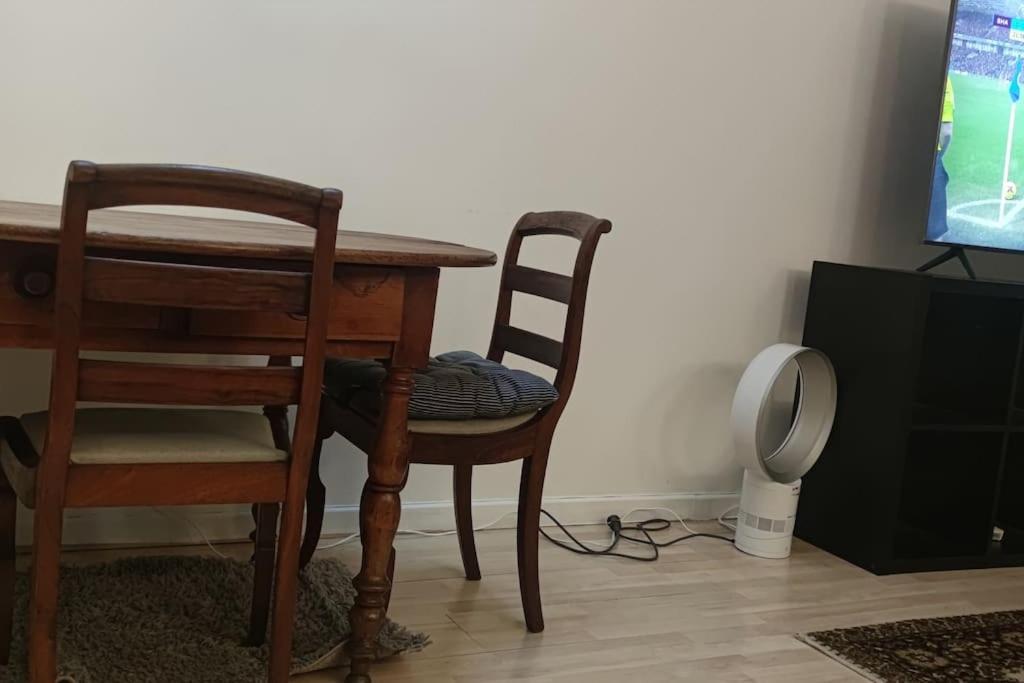 Cosy Studio Paris Ternes Near Palais De Congres מראה חיצוני תמונה